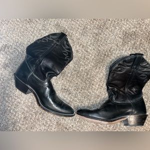 Awesome cowgirl boots